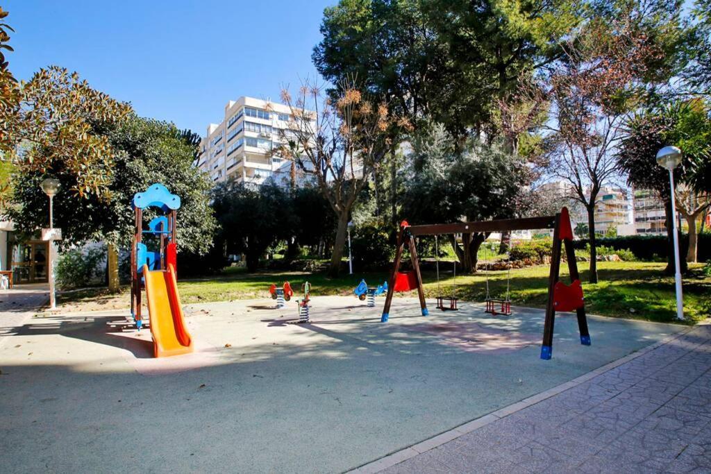 Garden Apartment With Pool And Ac Alicante Buitenkant foto