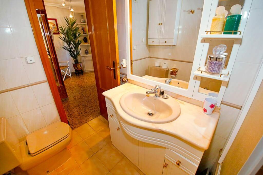 Garden Apartment With Pool And Ac Alicante Buitenkant foto