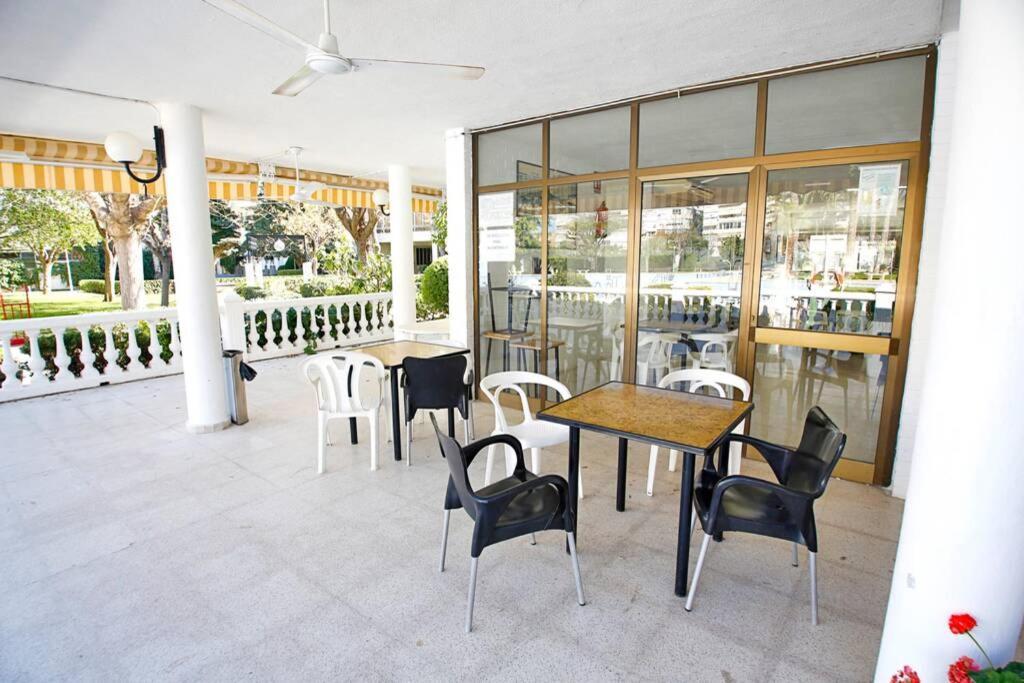 Garden Apartment With Pool And Ac Alicante Buitenkant foto